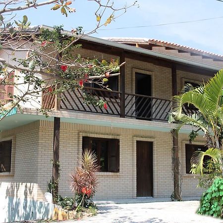 Hotel Residencial Aracua Bombinhas Exteriér fotografie