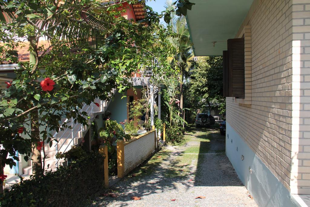Hotel Residencial Aracua Bombinhas Exteriér fotografie